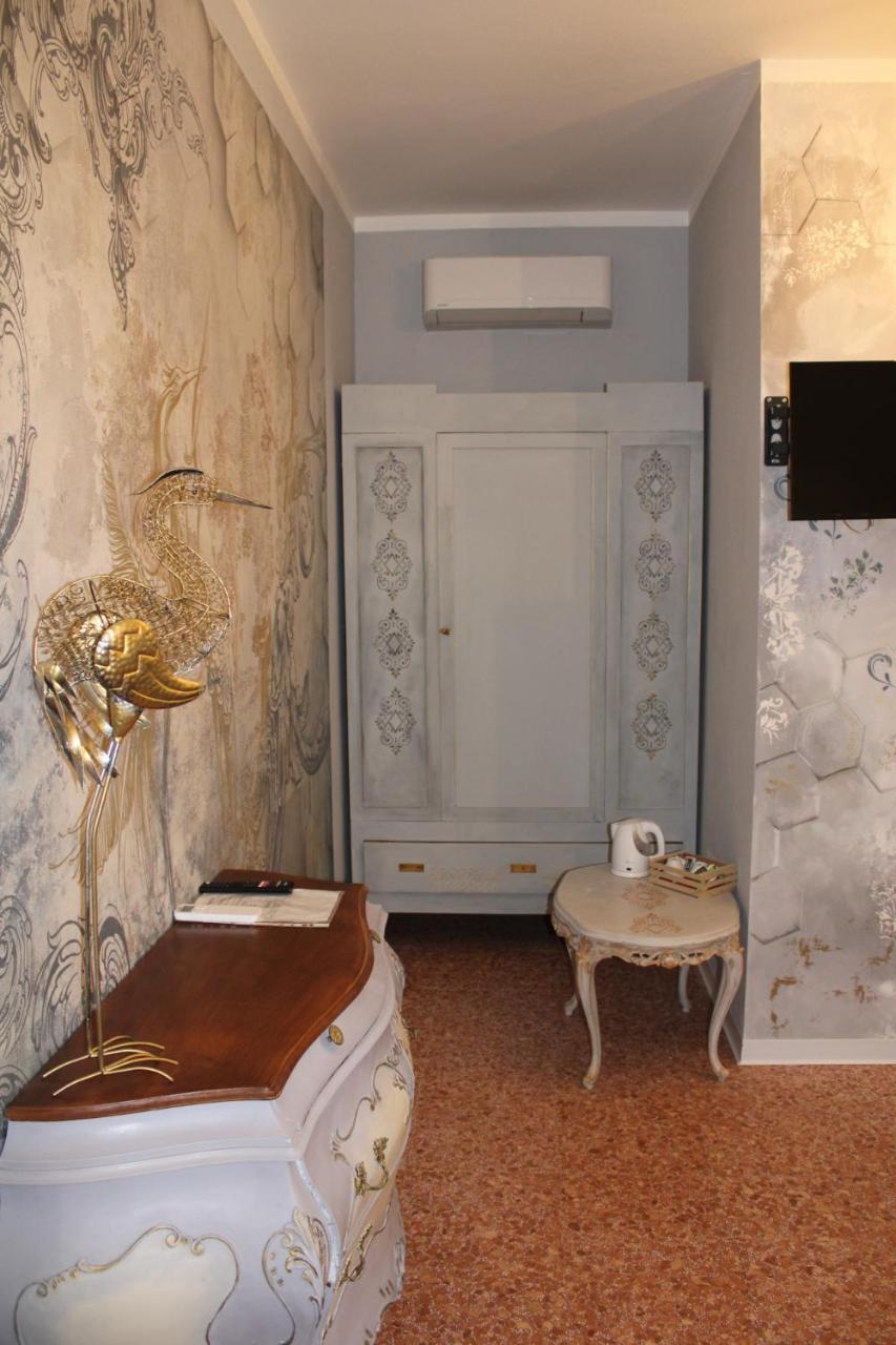Art B&B Gli Aironi Pomposa Exterior photo