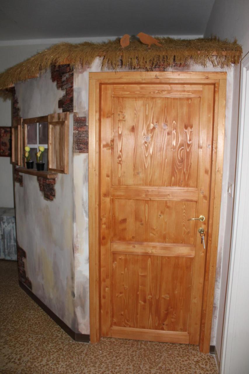 Art B&B Gli Aironi Pomposa Exterior photo